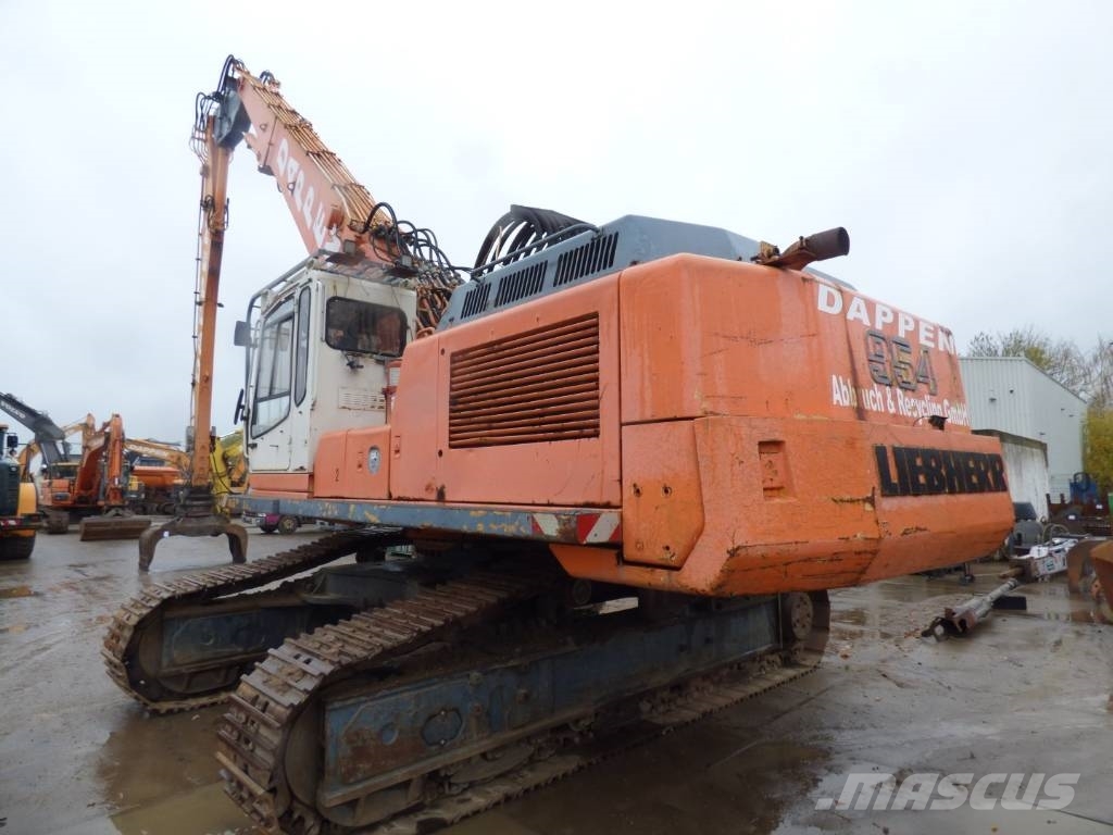 Liebherr hydraul. Longfront-Kettenbagger Long reach excavators
