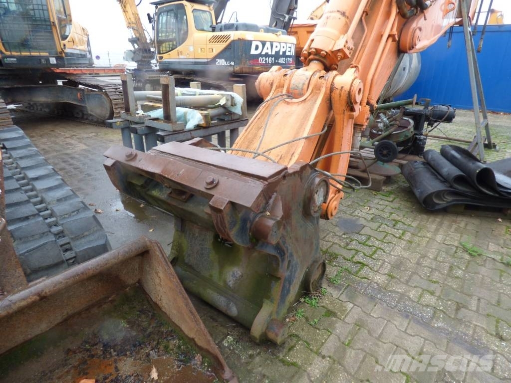 Liebherr hydraul. Longfront-Kettenbagger Long reach excavators