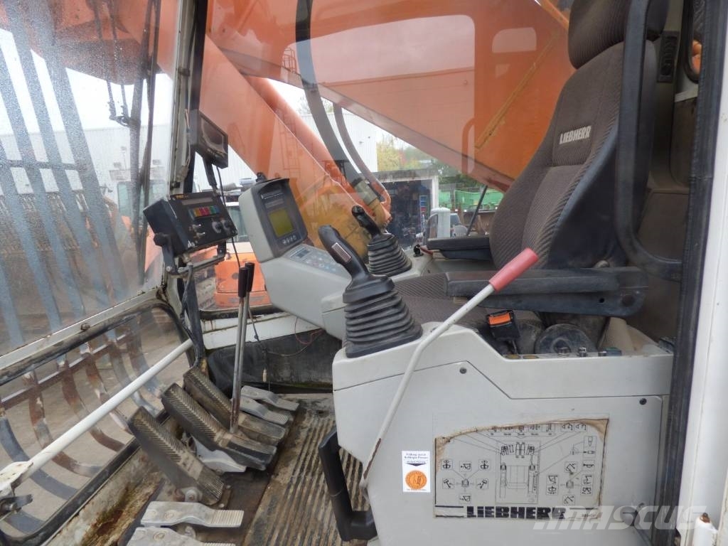 Liebherr hydraul. Longfront-Kettenbagger Long reach excavators