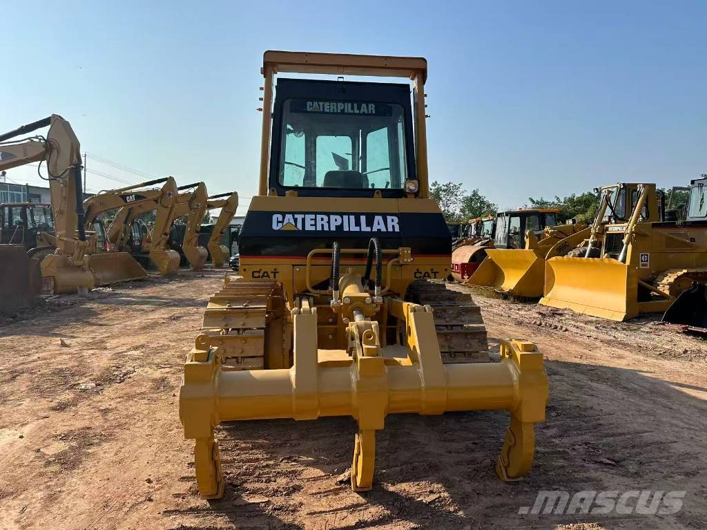 CAT D6G Crawler dozers