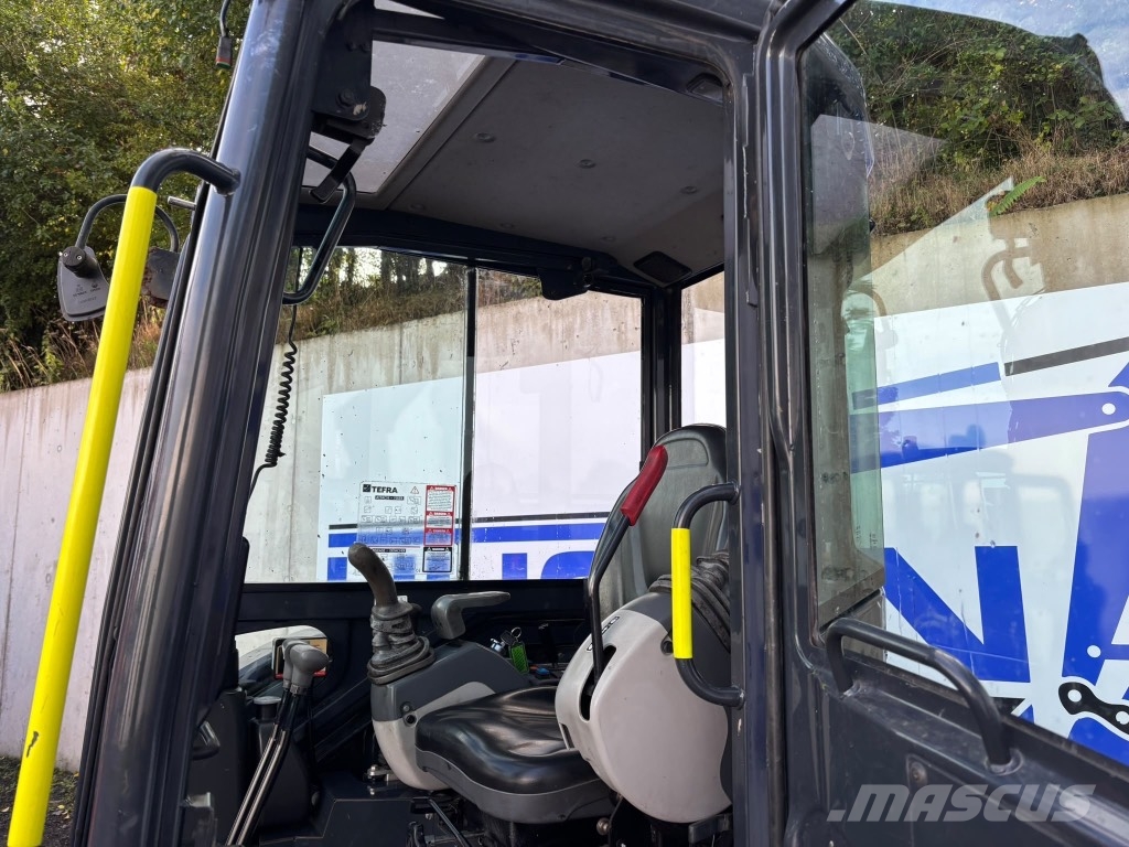 Hitachi ZX 26 U-5A Mini ekskavatori < 7 t