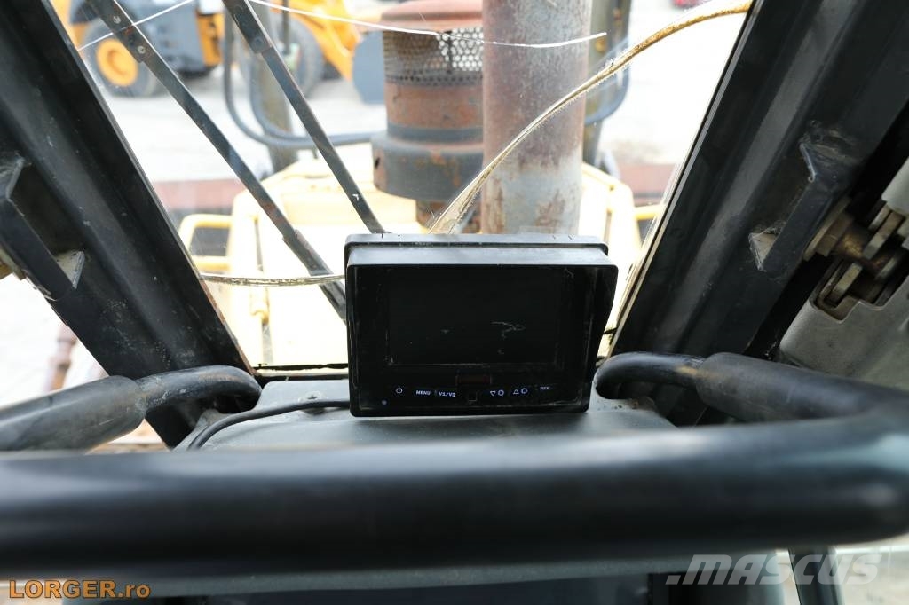 New Holland D 180 Rupsdozers