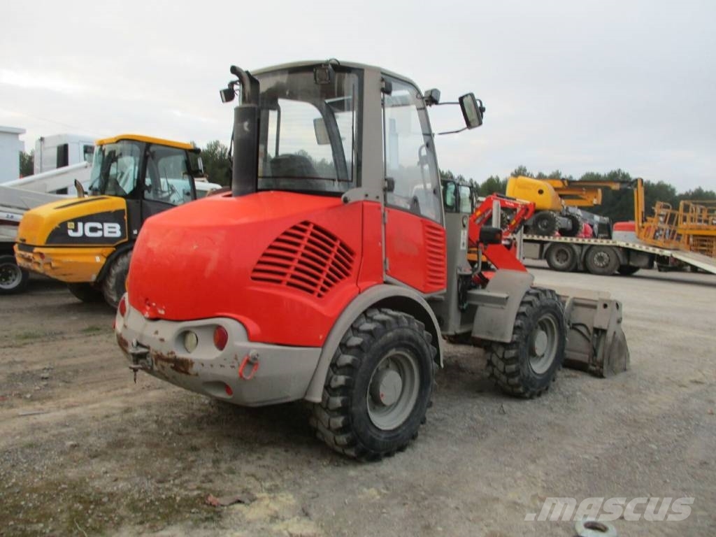 Atlas AR 60 Kolesové nakladače