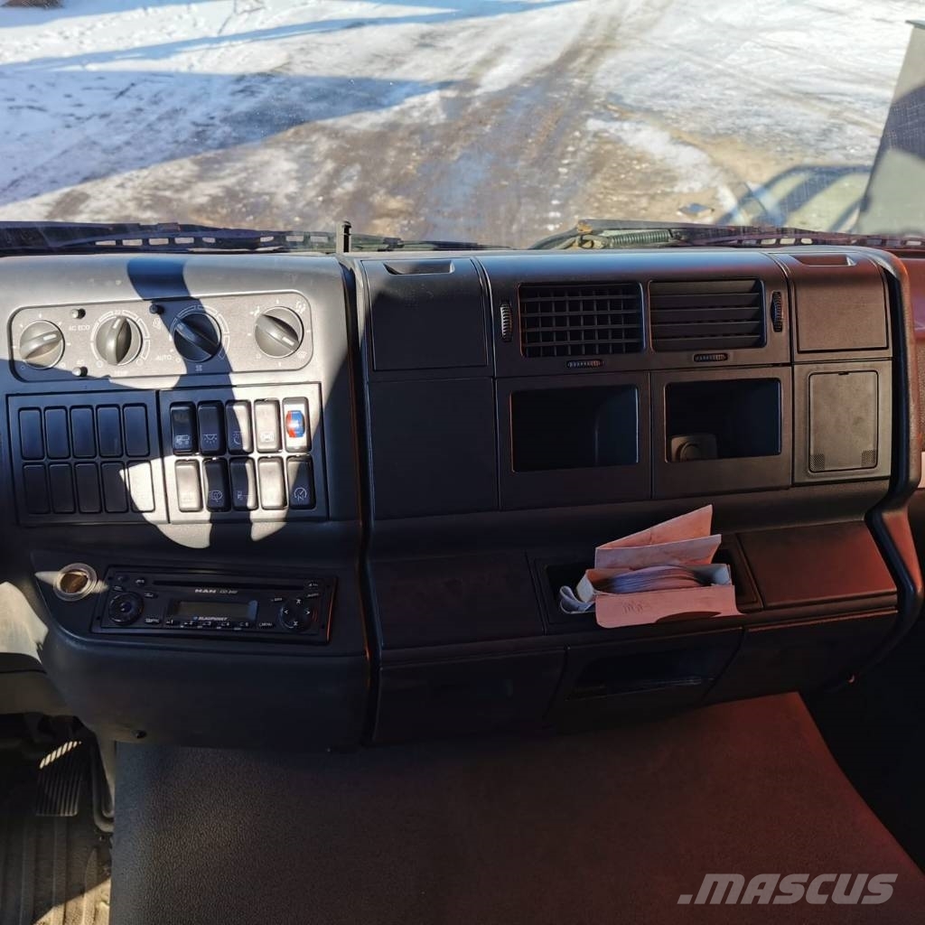 MAN TGL12.210BL 4x2, Manual Camion Fourgon