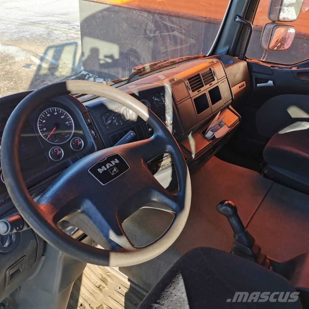 MAN TGL12.210BL 4x2, Manual Camion Fourgon