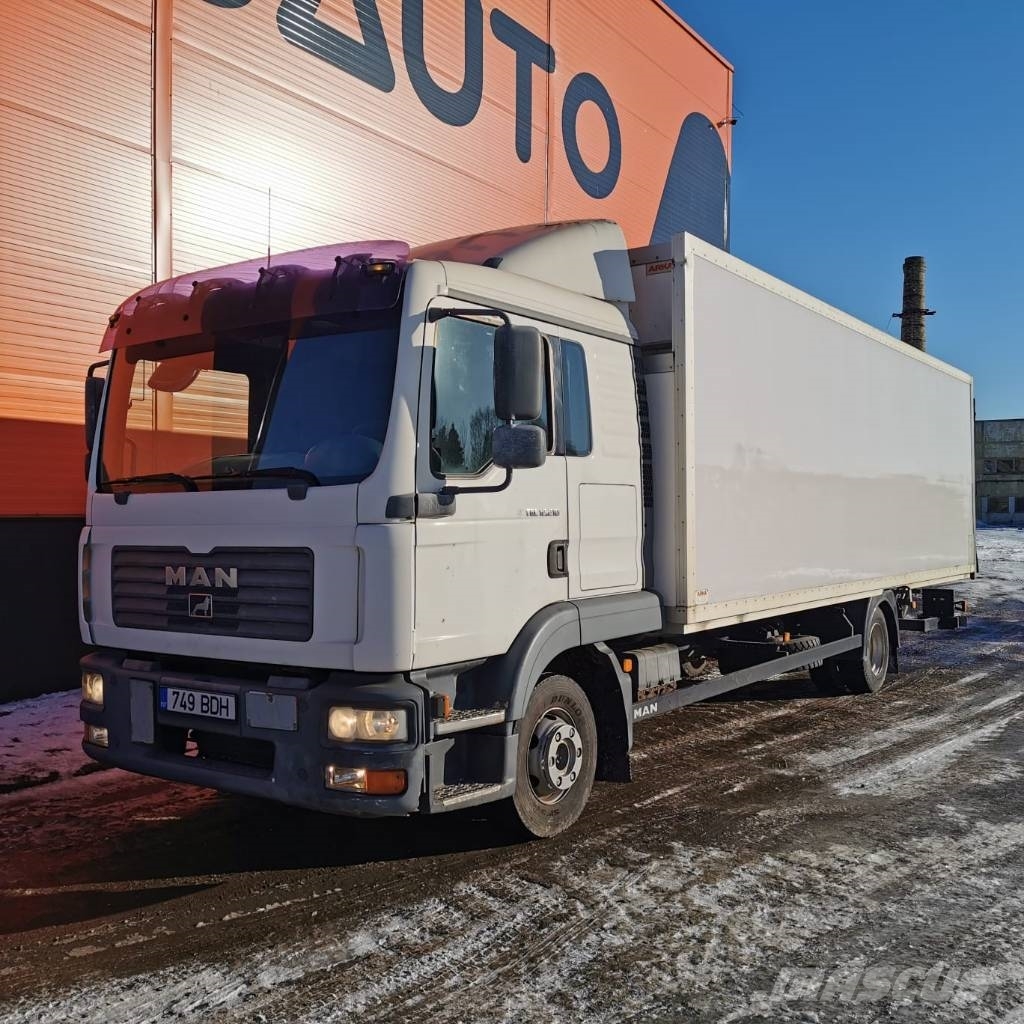 MAN TGL12.210BL 4x2, Manual Camion Fourgon