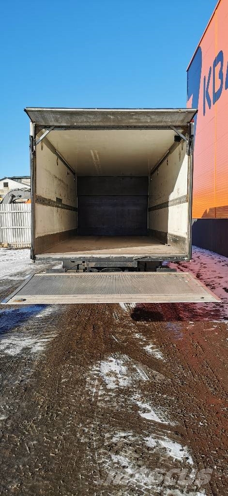 MAN TGL12.210BL 4x2, Manual Camion Fourgon