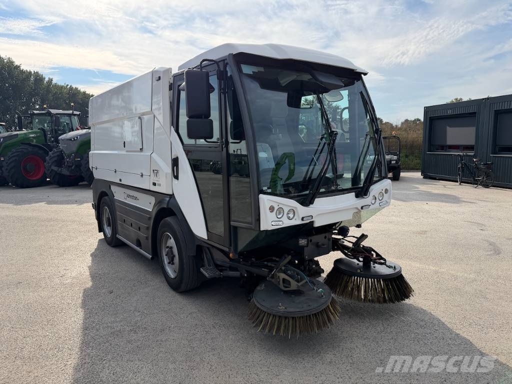 Johnston C 401 Veegmachine / Sweeper Úttakarító gépek