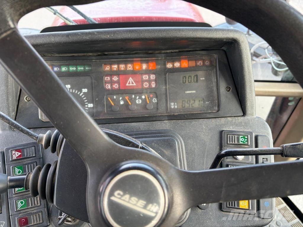 Case IH CVX 170 트랙터