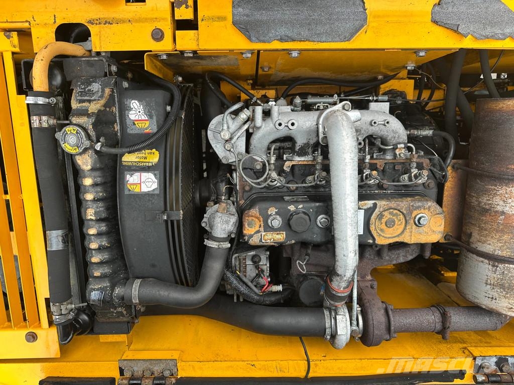 JCB JS130W Kolesové rýpadlá