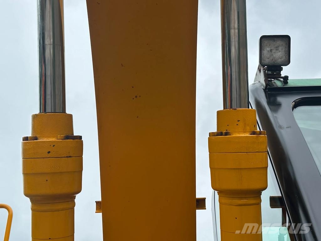 JCB JS130W Kolesové rýpadlá