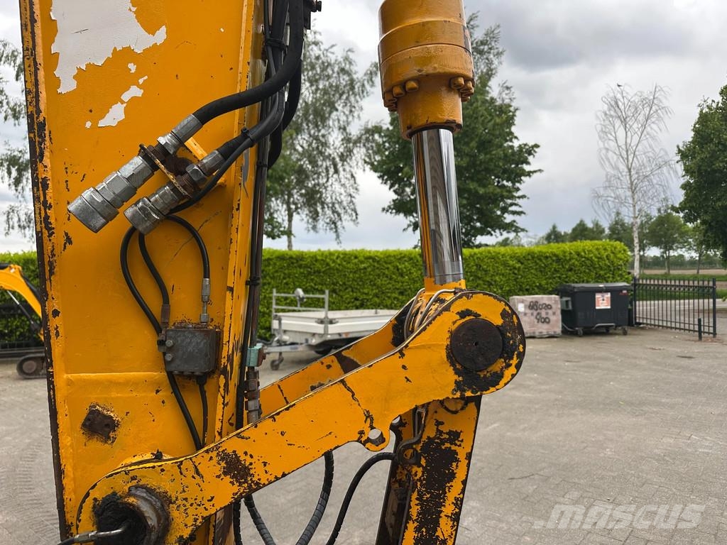 JCB JS130W Kolesové rýpadlá