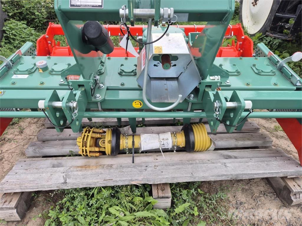 Clemens TK V1900 P KREISELEGGE+Packerwalze Tandeggen