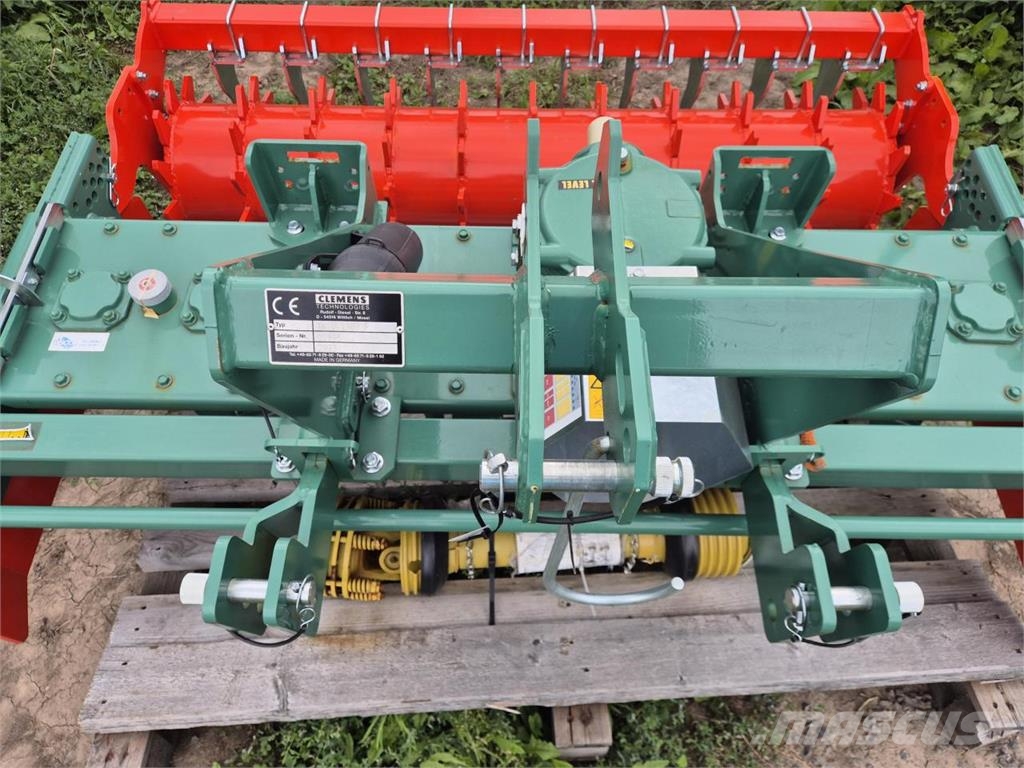 Clemens TK V1900 P KREISELEGGE+Packerwalze Tandeggen