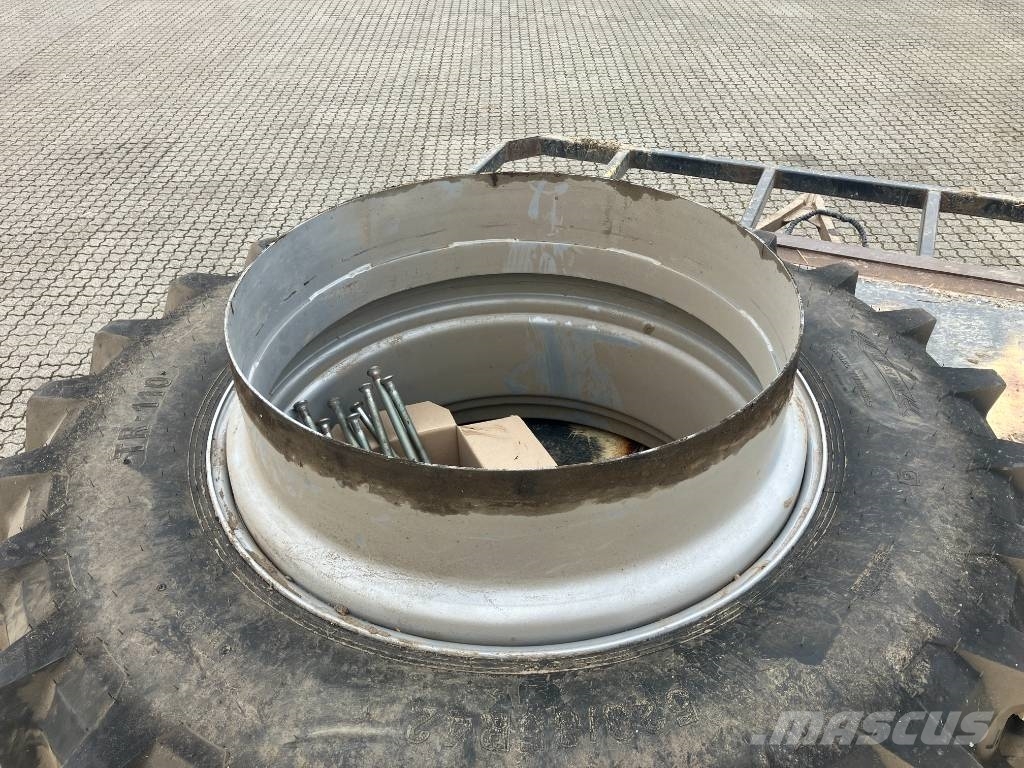 Starmaxx 520/85R42/38 Tvillingehjul Gume, točkovi i felne