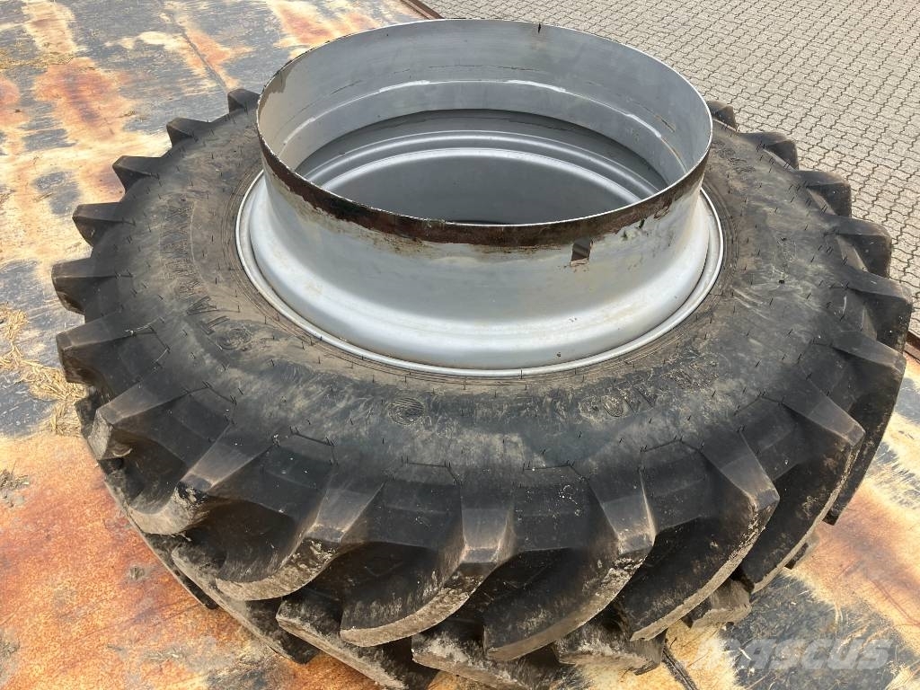 Starmaxx 520/85R42/38 Tvillingehjul Gume, točkovi i felne