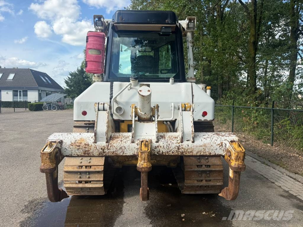 CAT D6N XL Buldožeri guseničari