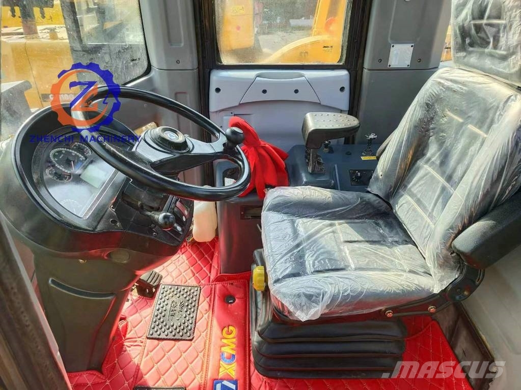 XCMG ZL50 GN Фронтальные погрузчики