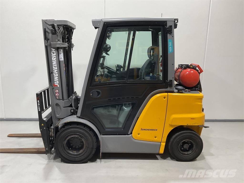Jungheinrich TFG 425 شاحنات LPG