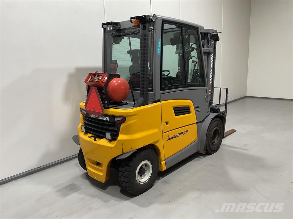 Jungheinrich TFG 425 شاحنات LPG