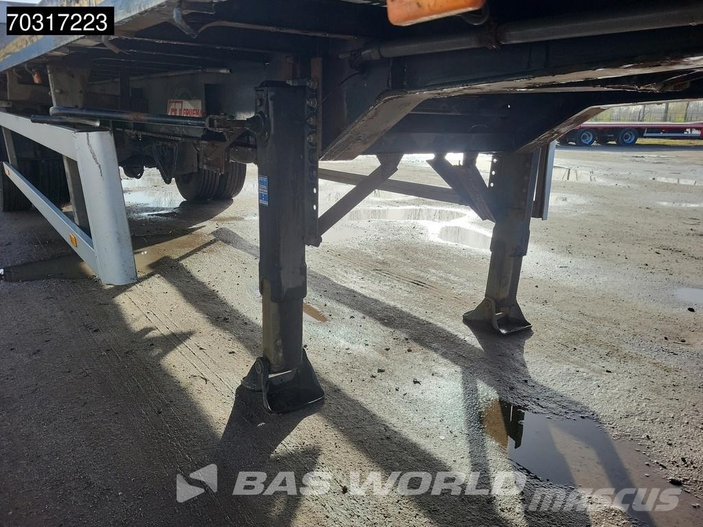 Fruehauf 1 Axle Steering Vlakke laadvloeren
