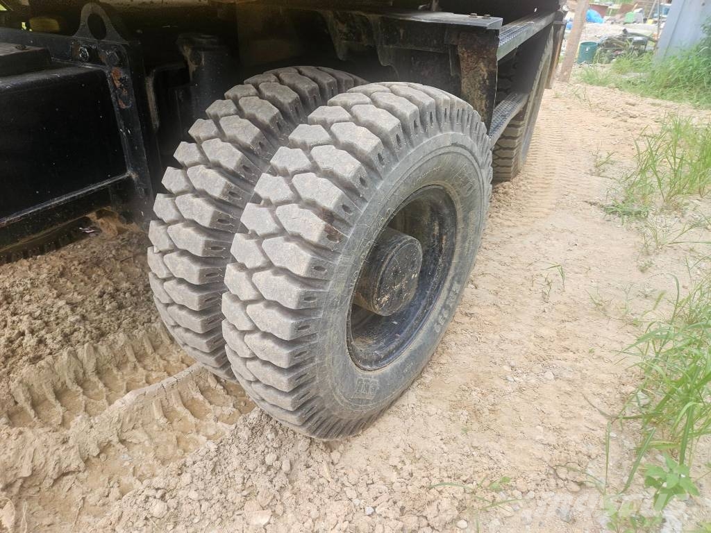 CAT M314F حفارات بعجل