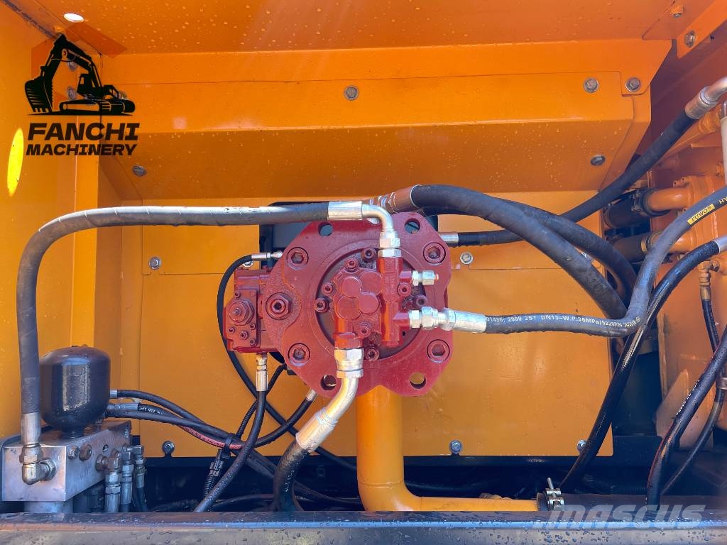Hyundai 305LC-9T Crawler excavators