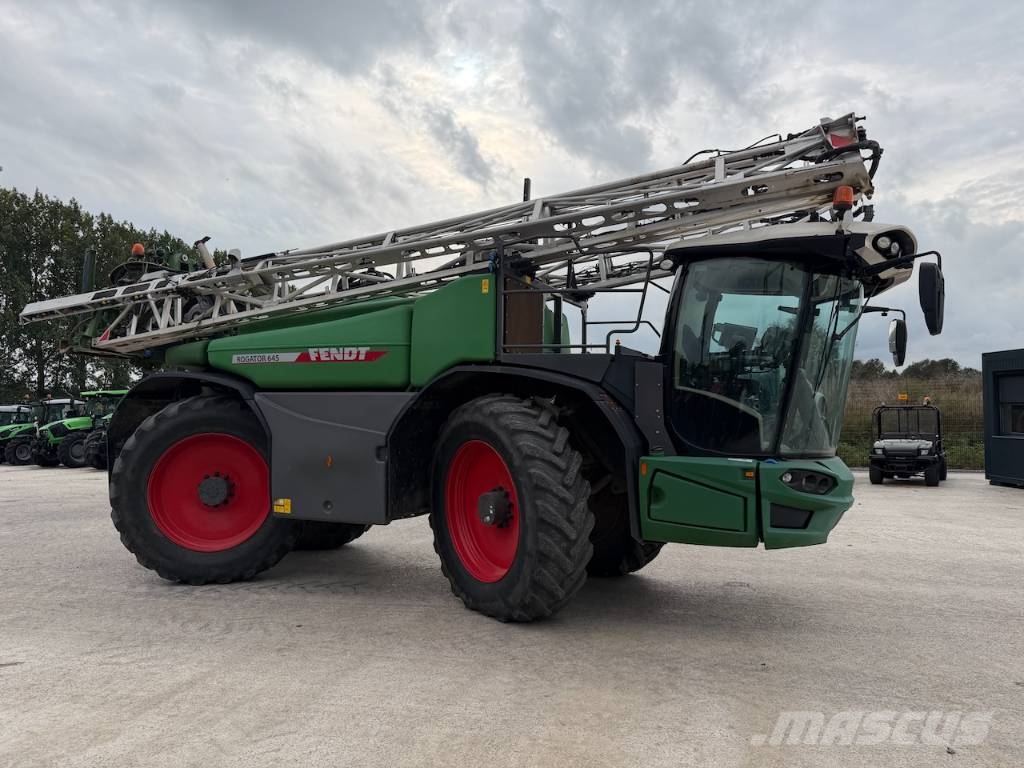 Challenger RoGator Self-propelled sprayers