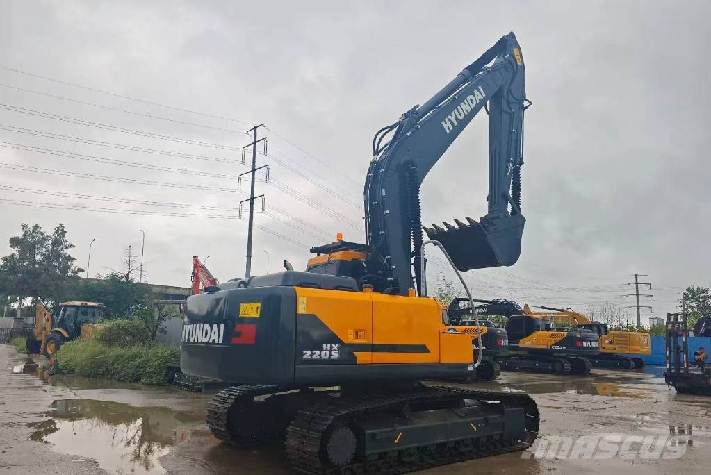 Hyundai HX 220 HD Bageri guseničari
