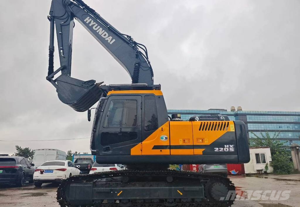 Hyundai HX 220 HD Bageri guseničari