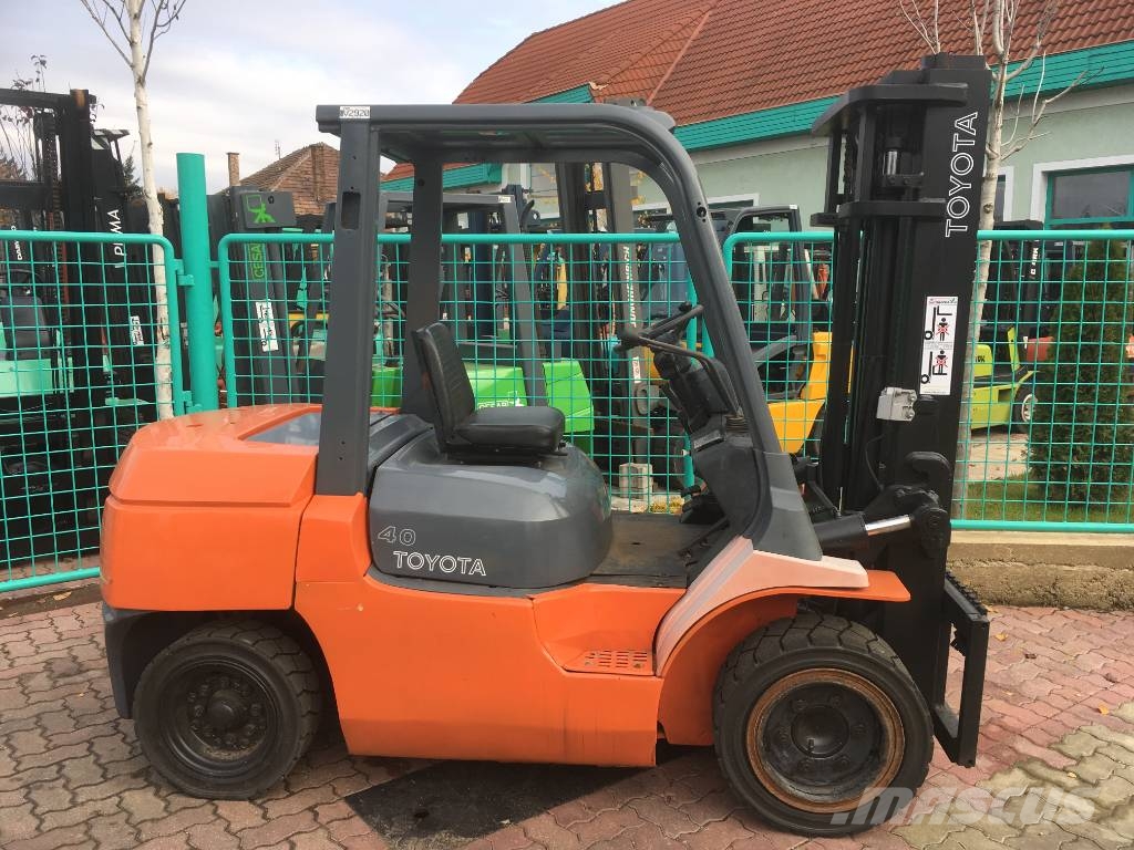 Toyota 7 FDK 35 V-2920 OB Dieselové vozíky