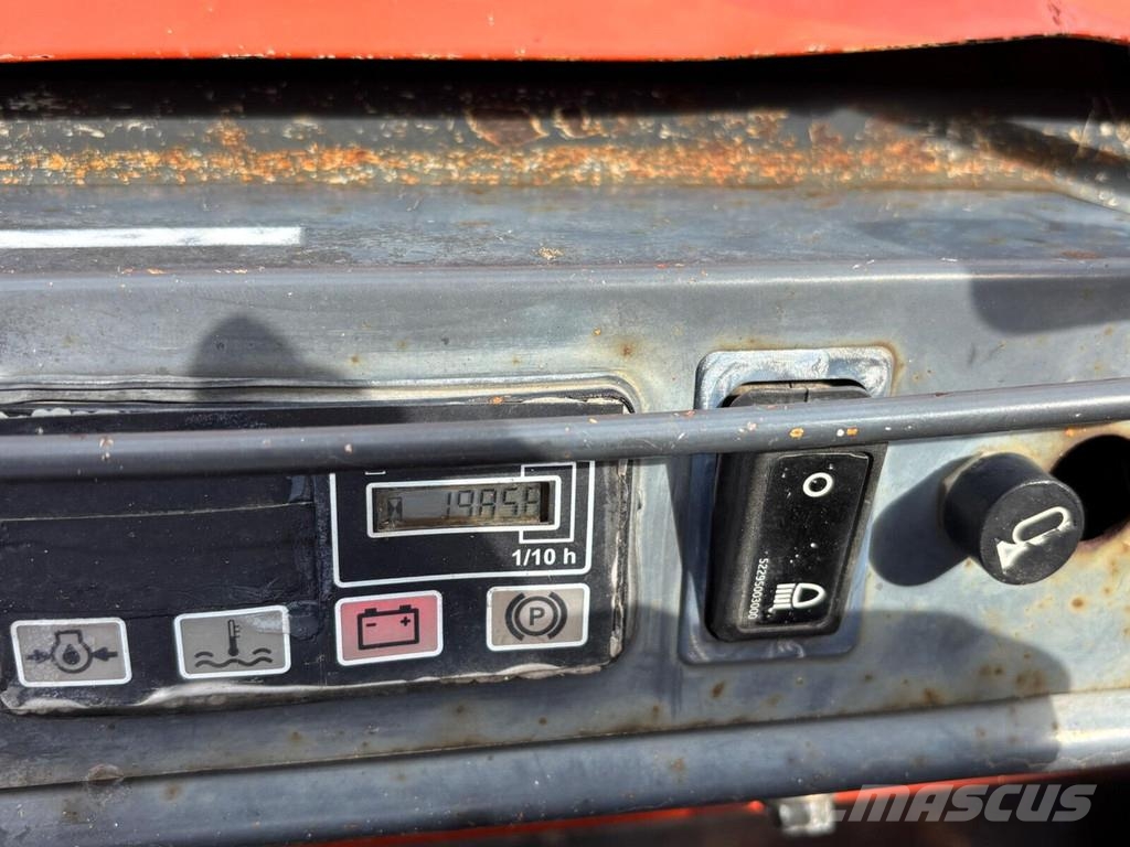 Kubota KC250HR-4 Rupsdumpers