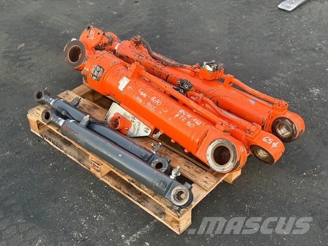 Doosan DL 250-5 USED HYDRAULIC PARTS Гидравлическая система
