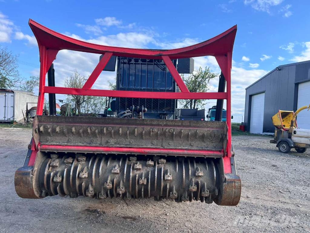 Prinoth Raptor 300r Erdészeti bozótirtó