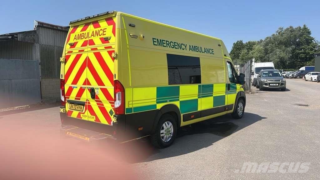Fiat Ducato A&E Fiat Ducato A&E Vehicle with Stryker Pr Ambulancias