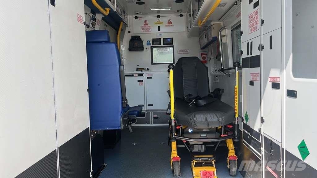 Fiat Ducato A&E Fiat Ducato A&E Vehicle with Stryker Pr Ambulancias