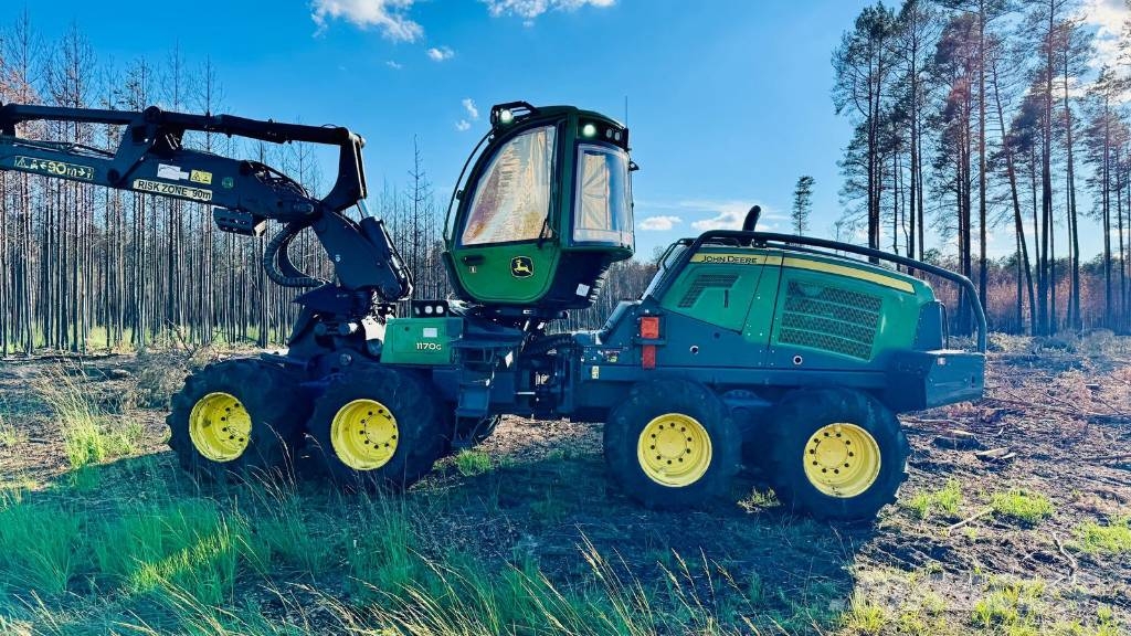 John Deere 1170 G Харвестеры