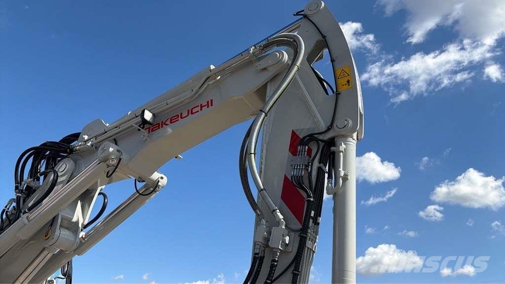 Takeuchi TB395W Spezialbagger