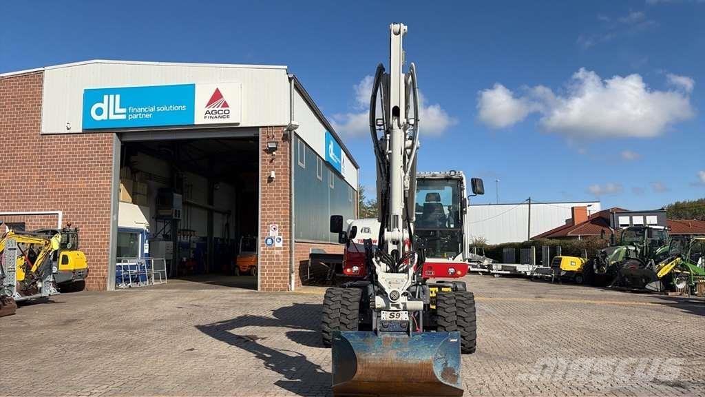 Takeuchi TB395W Spezialbagger