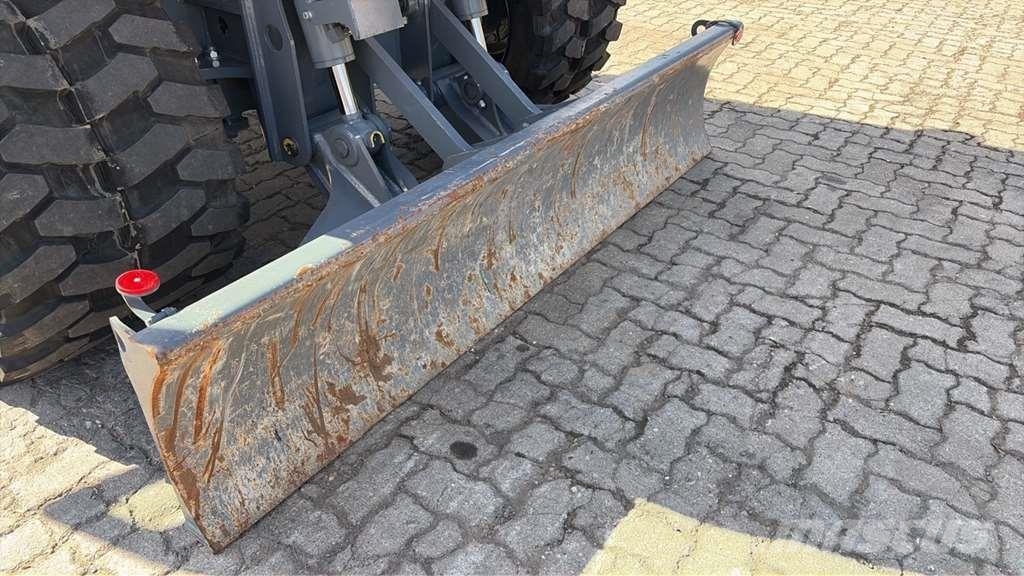 Takeuchi TB395W Spezialbagger