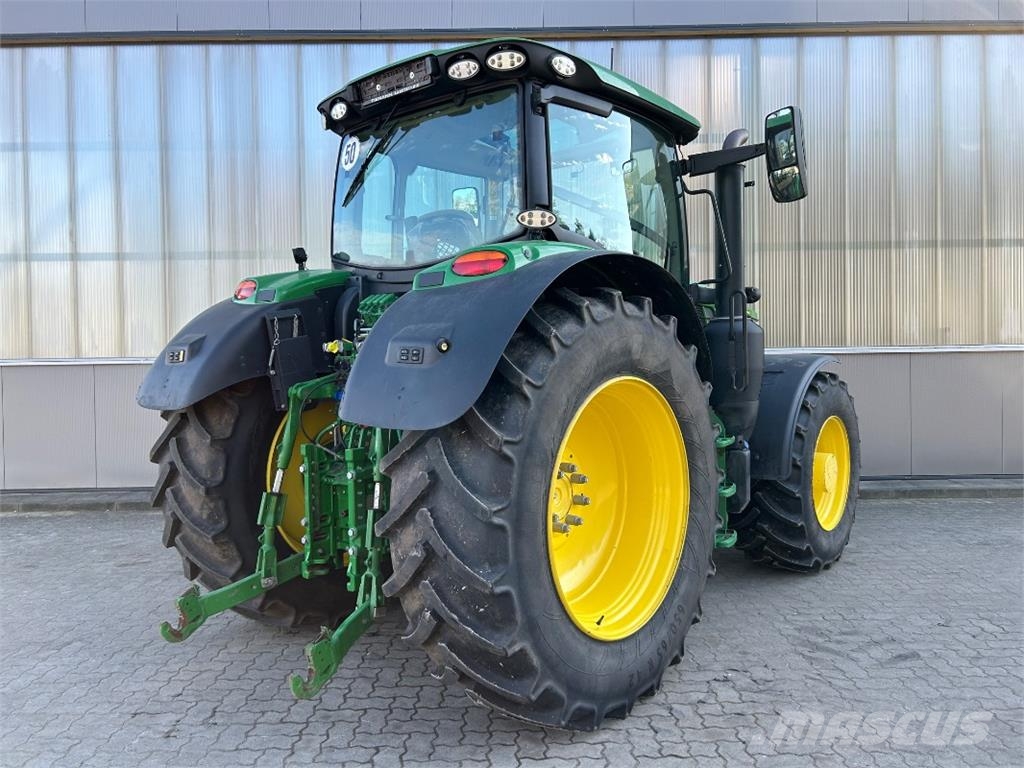 John Deere 6R 155 Tractoren