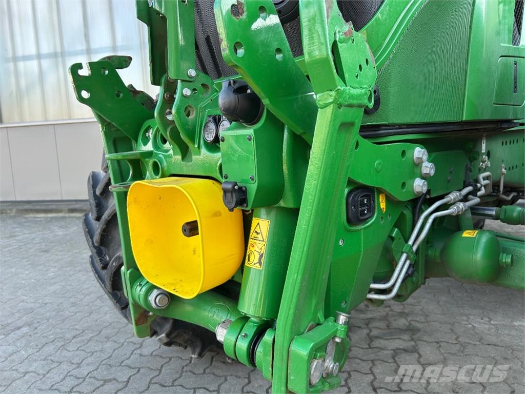 John Deere 6R 155 Tractoren