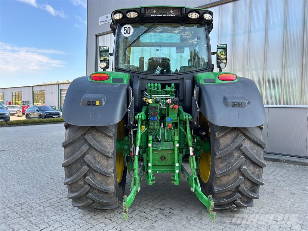 John Deere 6R 155 Tractoren