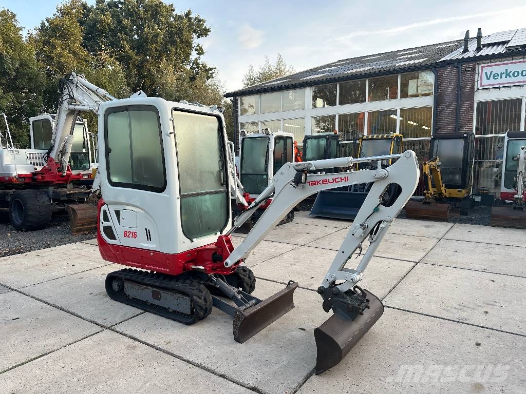 Takeuchi TB 216 Mini bagri <7t