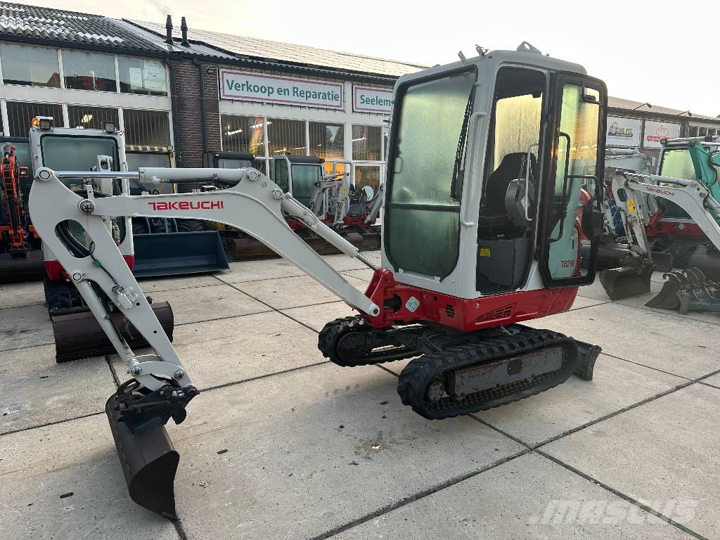 Takeuchi TB 216 Mini bagri <7t