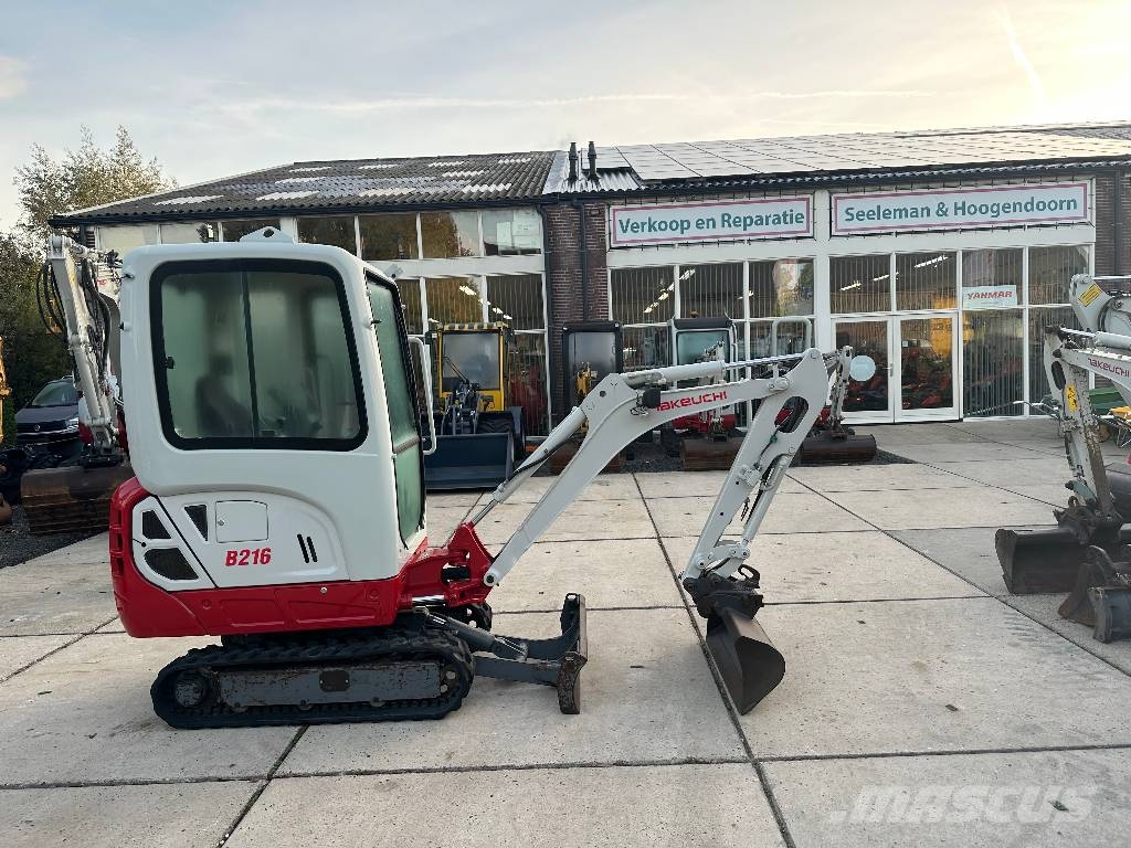 Takeuchi TB 216 Mini bagri <7t