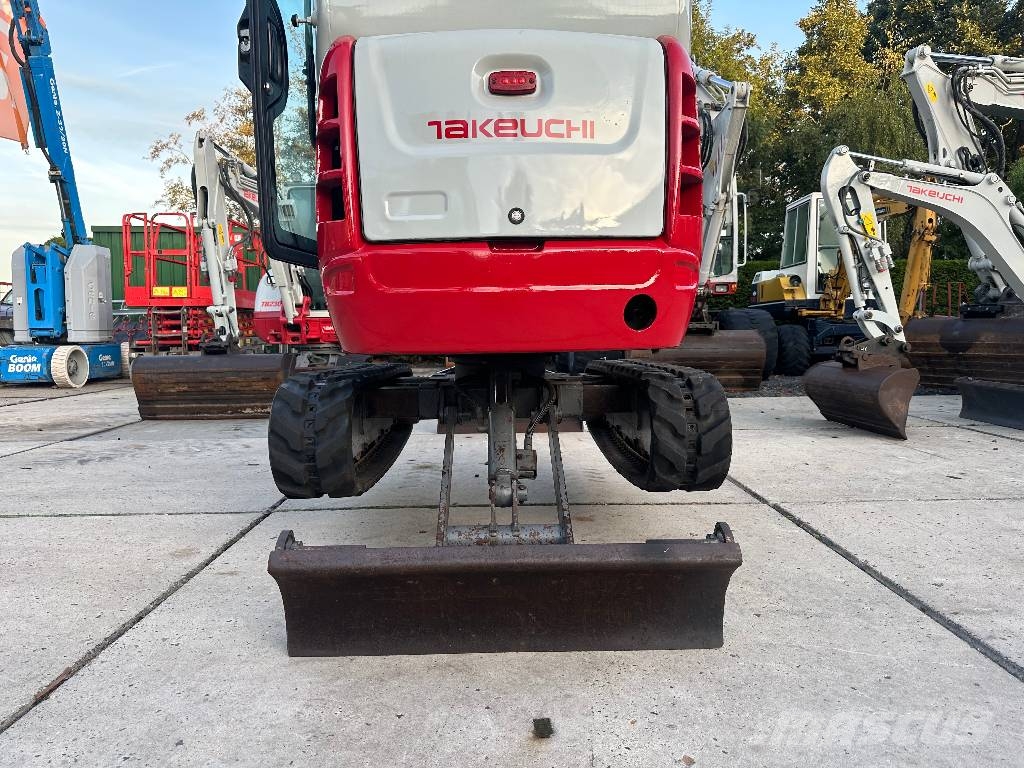 Takeuchi TB 216 Mini bagri <7t