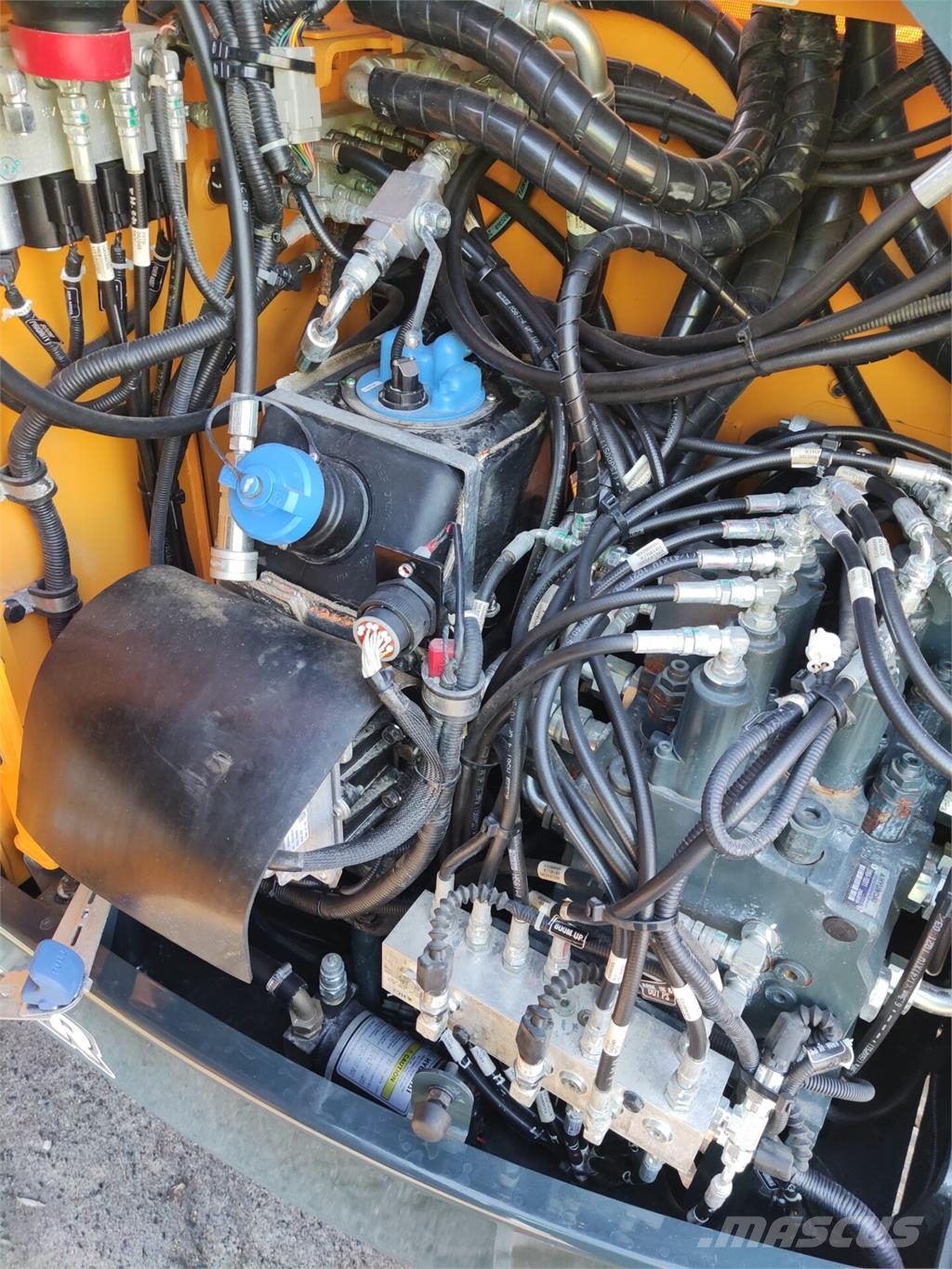 Hyundai HX 145 LCR 대형 굴삭기 29톤 이상