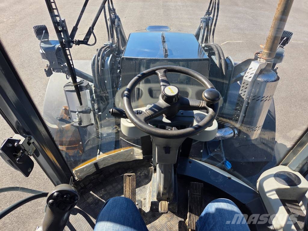 Lännen 8600 K Εκσκαφείς Φορτωτές τύπου JCB
