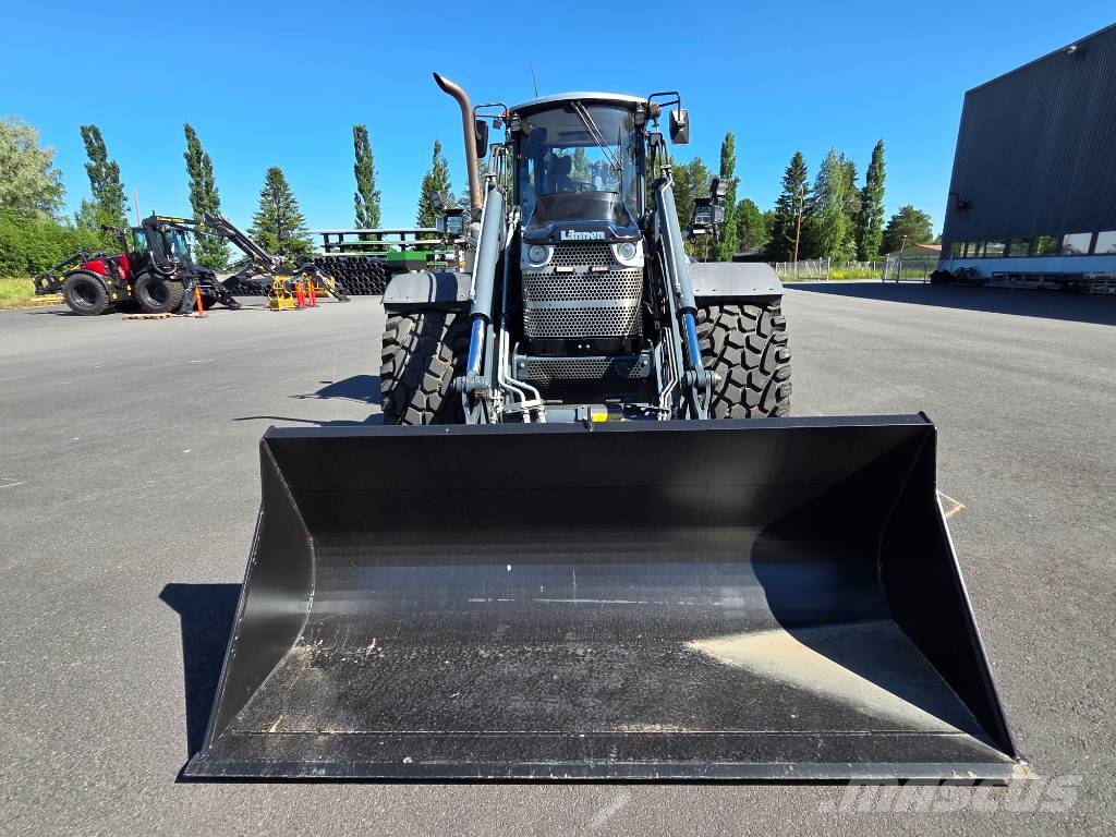 Lännen 8600 K Εκσκαφείς Φορτωτές τύπου JCB